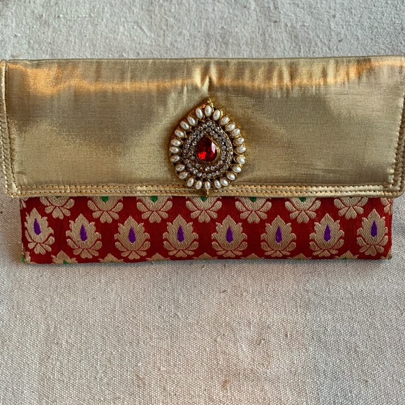 Bejeweled Pouch Makeup Jewelry Bag - Picture 11 of 12